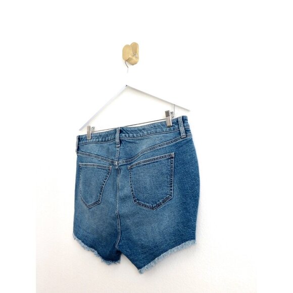 NEW! Torrid Distressed Denim Jean Shorts High Rise Blue SZ 12 - Picture 8 of 10